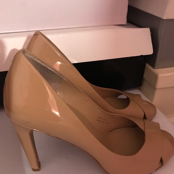 Via Spiga Peep Toes - Picture 2 of 2